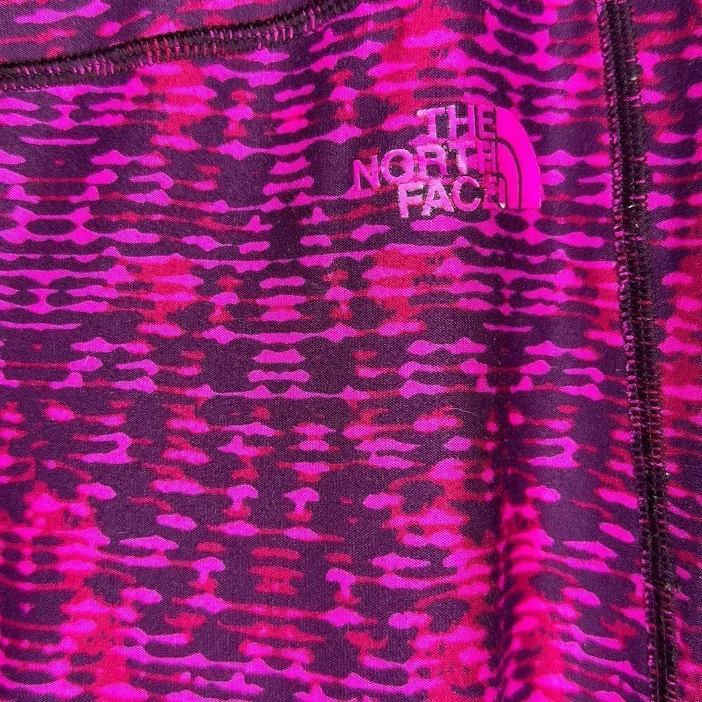 The North Face Pink/Purple Camo Print Stretch Athletic Yoga Pants Women's P/S.